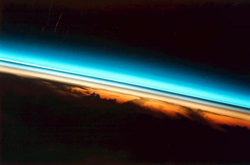 Earth orange-white aerosol layer in stratosphere 1984